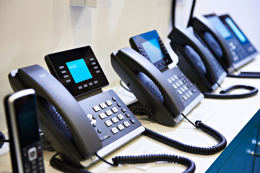 VoIP phones – Common features and cost estimates